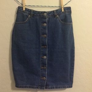 Forever 21 button down skirt