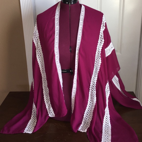 Gorgeous shrug!!! More of a indigo color NWOT