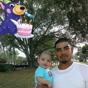 Meet your Posher, Javier