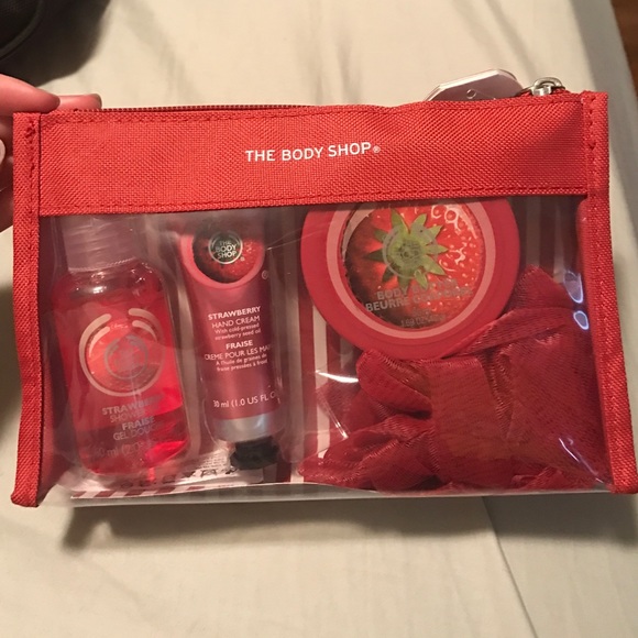 Brand new The Body Shop bath set