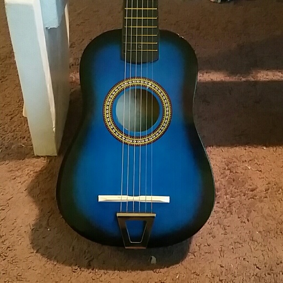 Mini 6 string guitar