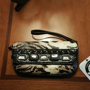 Kathy Van Zeeland Bags - Large animal print wristlet NEW Kathy Van Zeeland Bags - Large animal print wristlet NEW