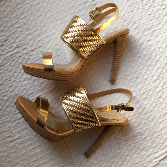 NWT COACH Steffi Mirror Metallic Gold Heels