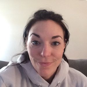 Meet your Posher, Junean