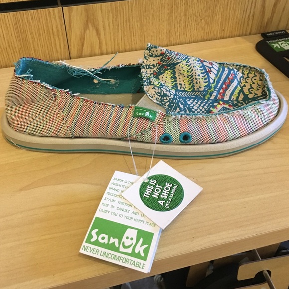 Sanuk Sidewalk Surfers - Picture 2 of 4