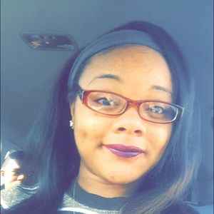 Meet your Posher, Jade