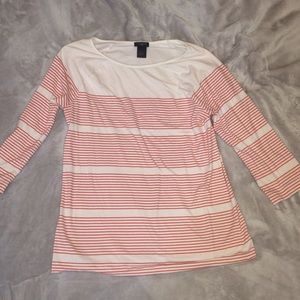 🎁Ann Taylor top-3/4 sleeve. Size L. EUC