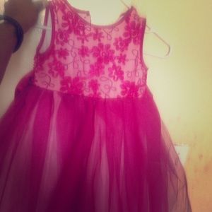 Pink holiday dress size 5/6 for little girl