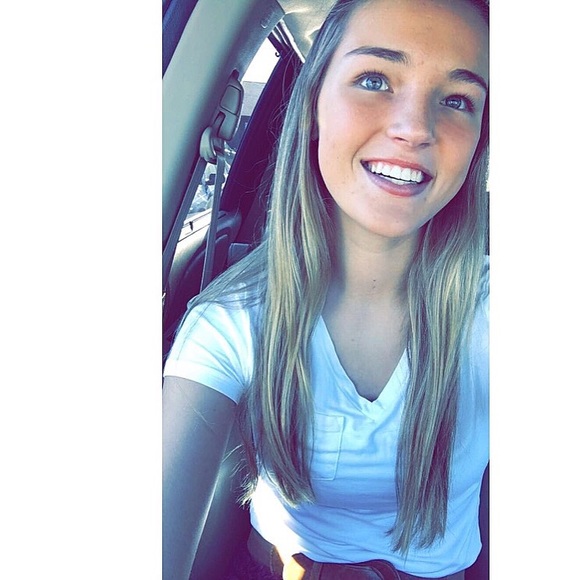 Meet your Posher, Madi