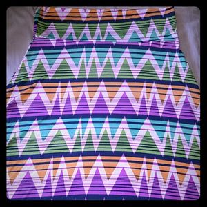 LuLaRoe Azure skirt size L