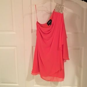 Pink / salmon colored dress