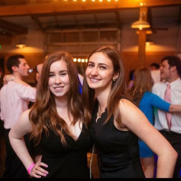 Meet your Posher, Caroline - Picture 1 of 1