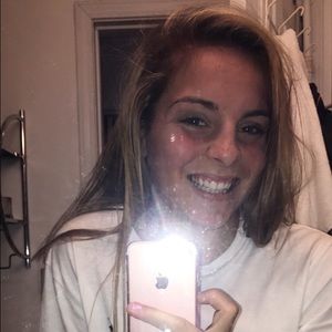 Meet your Posher, Mackenzie