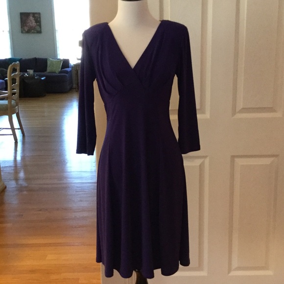 🌙TIANA B PURPLE V NECK EMPIRE WAIST DRESS☀️ - Picture 2 of 4