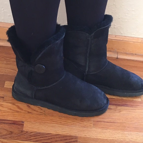UGG Shoes - UGG BAILEY BUTTON - black bootie