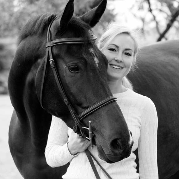 Meet your Posher, Pam - Picture 1 of 1