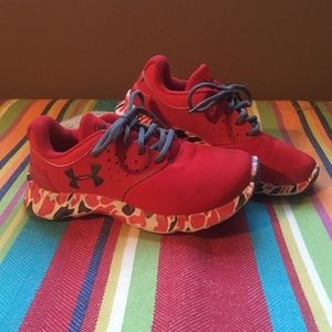 Kids Under Armor shoes