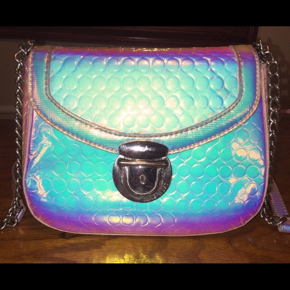Holographic Purse