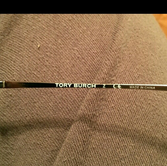 Tory Burch Round Sunglasses ( Authentic )