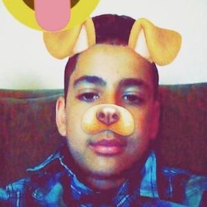 Meet your Posher, Emmanuel