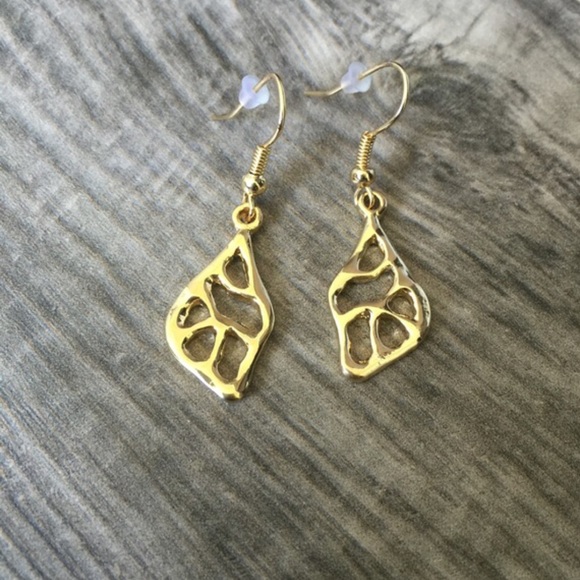Gold abstract leaf earrings