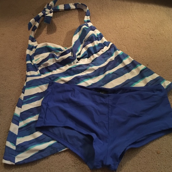 Bathing suit
