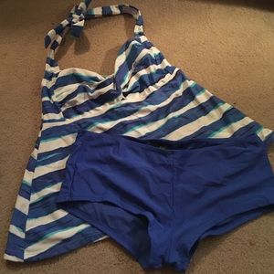 Bathing suit