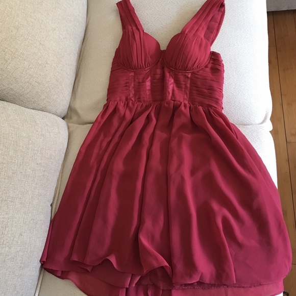 Dress w/built in bra - Picture 1 of 4