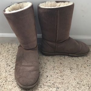 BearPaw Boots