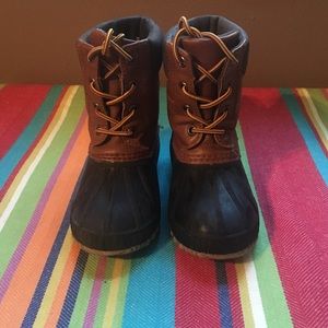 Kids warm weather boot