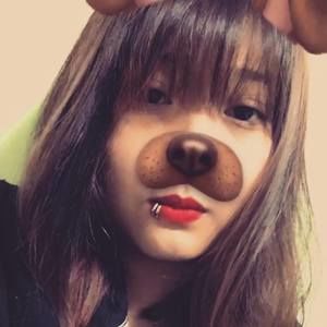 Meet your Posher, Linh