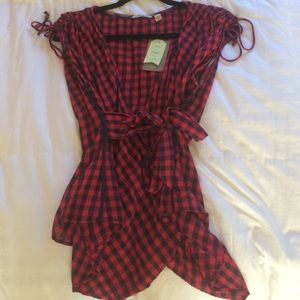 Anthropologie: "Holding Horses" Size: 6, blouse