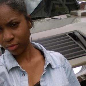 Meet your Posher, Micahya