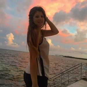 Meet your Posher, Isabella