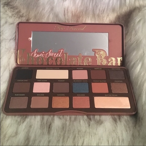BNIB Semi-Sweet Chocolate Bar Palette! - Picture 3 of 4