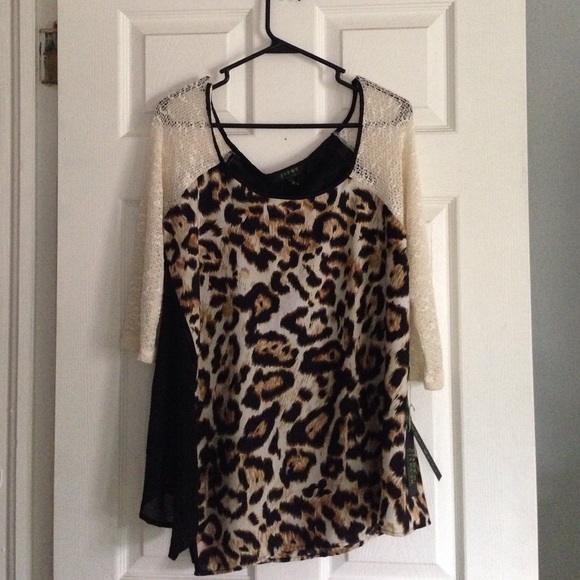 Cheetah Print Top - Picture 1 of 4
