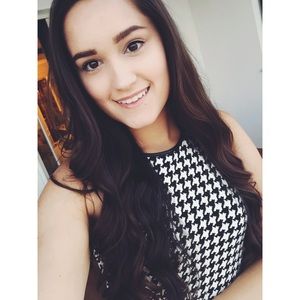 Meet your Posher, Marcella