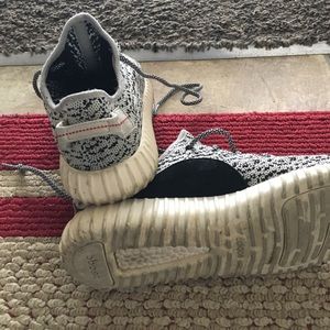 yeezy turtle dove original