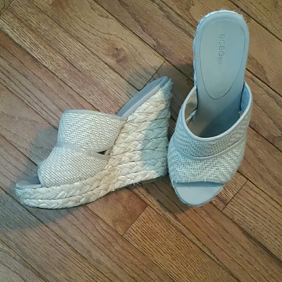 BCBG slip on platform sandals size 8