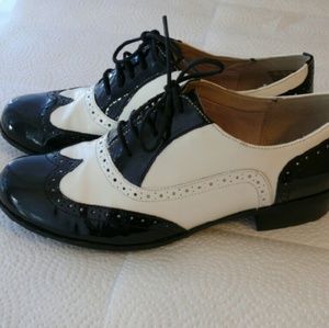 Clarks Hamble Oak Oxford in Black and White