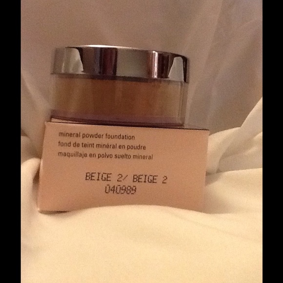 Beige 2 loose powder