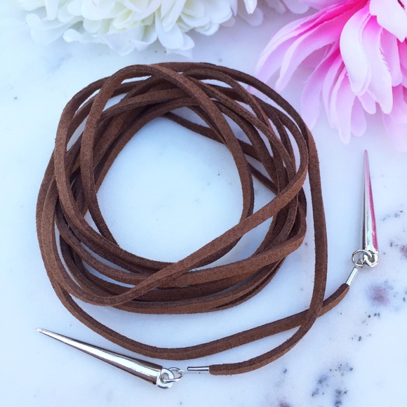 "Sadie" Necklace || Brown Faux-Suede Tie-Up Choker - Picture 3 of 6