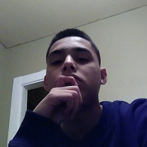 Meet your Posher, Carlos