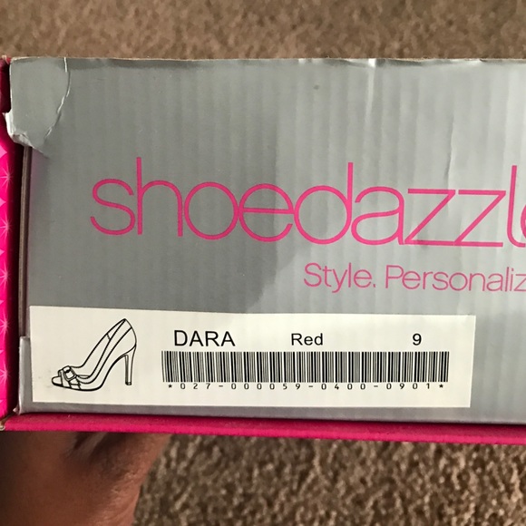 Heels - Picture 4 of 4