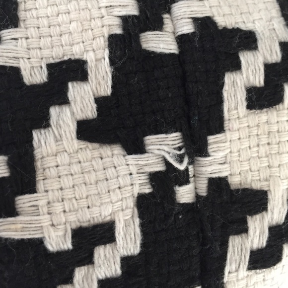 Woven Houndstooth Peacoat - Picture 4 of 6