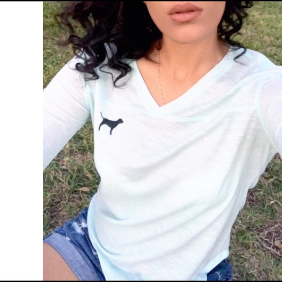 * Last Chance* VS Pink Pastel Blue Shirt