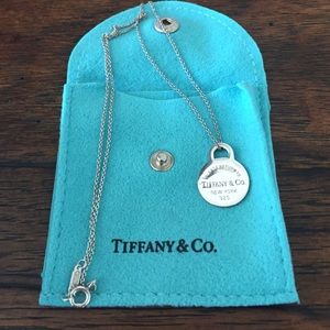 Tiffany & Co pendant necklace
