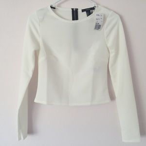 F21 nwt- white top with back closure
