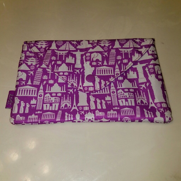 Makeup bag