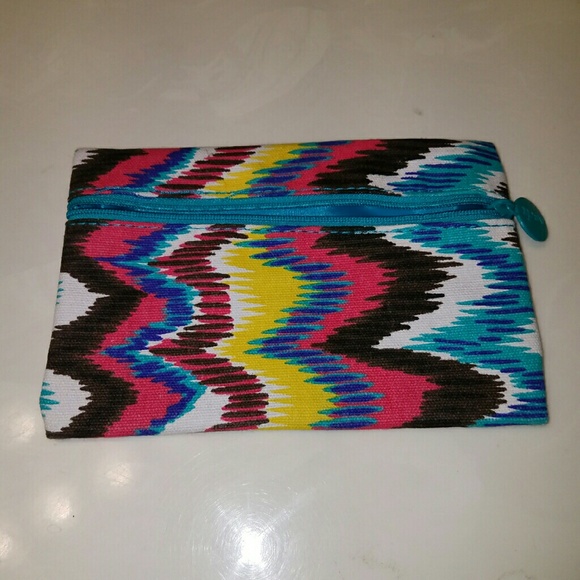 Makeup bag
